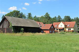 Spreewaldhof mit Ferienhaus, Ferienwohnungen und historischer Scheune